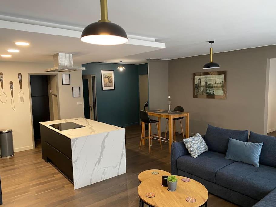 Appartement Chaleureux A La Madeleine - 2 *